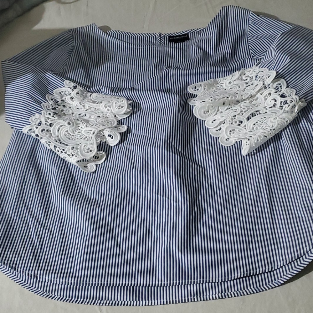 Liz Clairmont blouse
